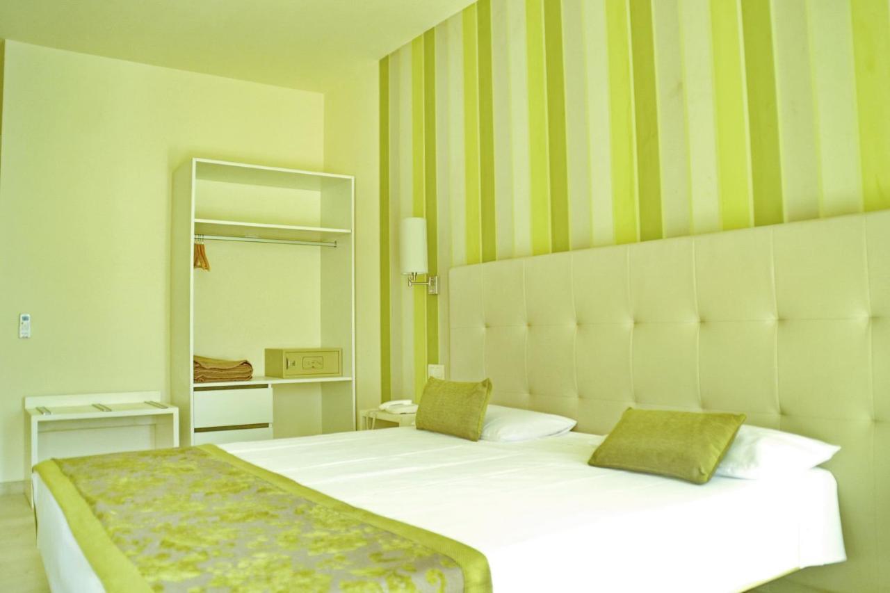 Ouril Hotel Julia Santa Maria Exterior photo